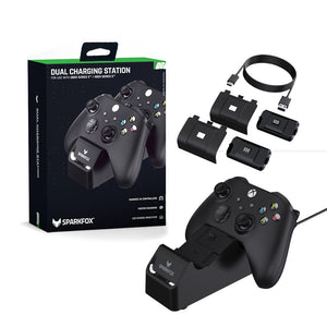 SPARKFOX XBOX SERIES X / S DUAL CONTROLLER CHARGING DOCK WITH 2 X RECHARGEABLE BATTERIES - BLACK